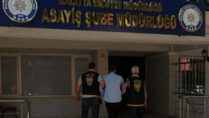 EFT iptali ile vatandaşı dolandıran zanlılar yakalandı