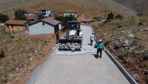 Karagöz Mahallesi'ndeki meydan çalışmaları tamamlandı