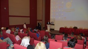 Ameliyat hemşirelerine bölge eğitimi