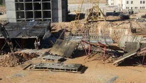 İnşaat alanında vinç devrildi: 3 ölüı