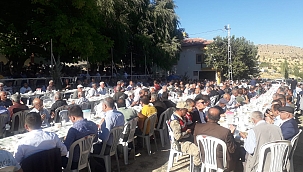 İş insanı Kırteke babası için mevlit okuttu 