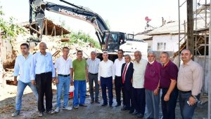 Yeşilyurt'ta Ocak ve Eylül ayları arasında 47 metruk bina yıkıldı