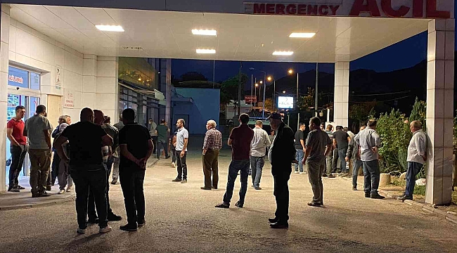 Kamyonetle otomobil çarpıştı: 1 ölü