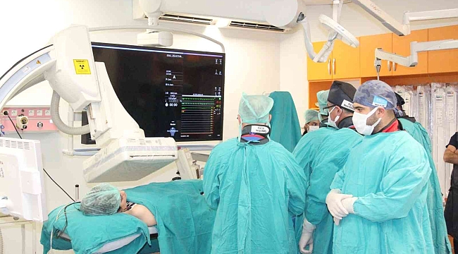 TÖTM'de ilk kez 'pulmoner kalp kapağı' değişimi yapıldı