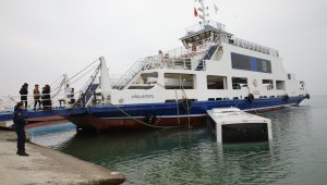 Otobüs kazasında gaz pedalı takılı kalmış