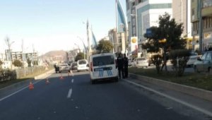 Otomobilin çarptığı çocuk yaralandı