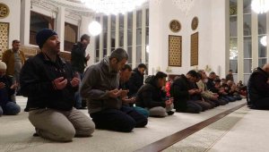 Malatya'da Berat Kandili dualarla idrak edildi