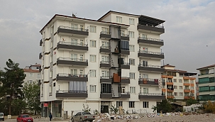 Deprem bölgesi Malatya'da konut satışları durdu 