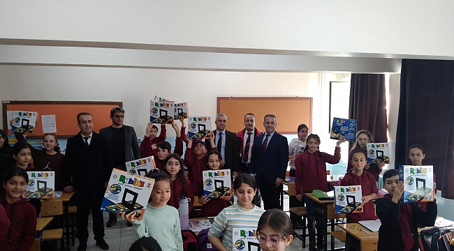 Büyükşehirden öğrencilere hediye 