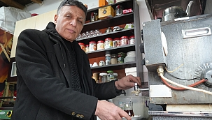 Depremde her şeyini kaybetti, bir tek oğlunun kramponlarına üzüldü 