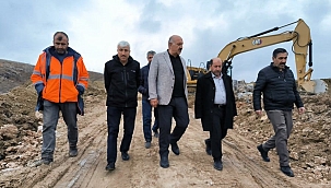 Doğanşehir Erkenek köy konutlarının yapımı sürüyor 