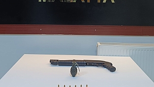 Ev aramasında el bombası bulundu 