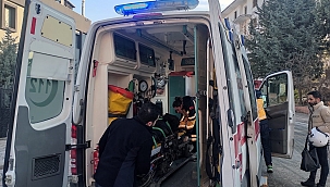 Otomobil ile elektrikli motosiklet çarpıştı: 1 yaralı 