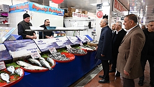 AK Parti Büyükşehir Belediye Başkan Adayı Sami Er'den Esnaf Ziyaretleri 