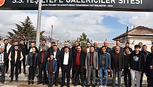 CHP Heyeti Yeşiltepe Galericiler Sitesini ziyaret etti