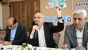 Er, Mimar ve Mühendislerle bir araya geldi 