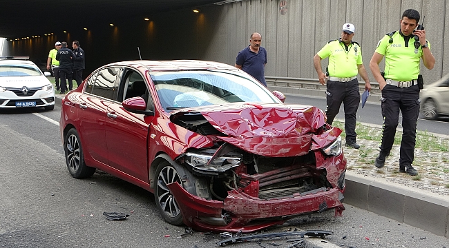 5 aracın karıştığı kazada 3 kişi yaralandı 
