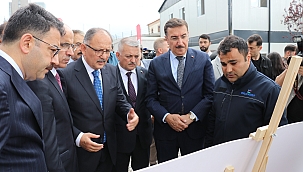 Bakan Özhaseki Malatya'da çarşı projesini inceledi 