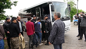 Malatya'da iş yerinde 25 düzensiz göçmen yakalandı 