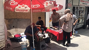 Konteyner çarşıda esnafın bayram mesaisi 