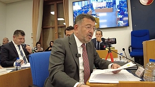 "Hızlı tren gecikir belki hiç gelmez"