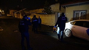 Aile içi kavgada 2 kişi yaralandı 