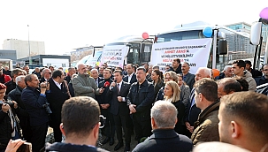 İki belediyeye araç desteği 