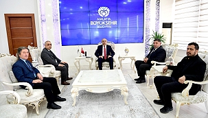 Malatya Basın Merkezi Projesi dosyası Başkan Sami Er'e sunuldu 