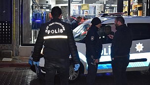 Malatya'da bıçaklı kavga: 3 yaralı 