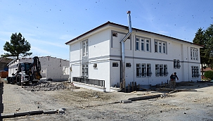 Battalgazi Belediyesi'nden mahallelere kalıcı taziye evleri 