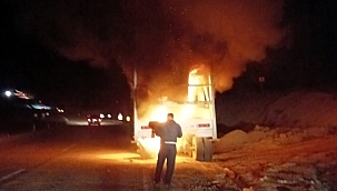 Darende'de tır yangını 