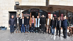 Sadıkoğlu esnafla bir araya geldi