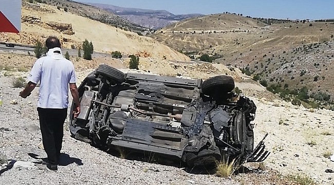 Otomobil takla attı: 1 ölü 2 yaralı