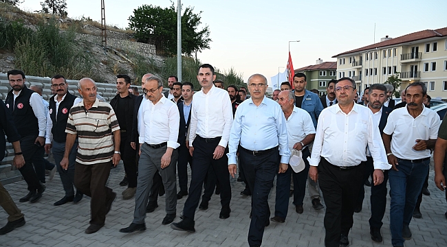 Bakan Kurum, Akçadağ'da Şantiye İncelemesinde bulundu