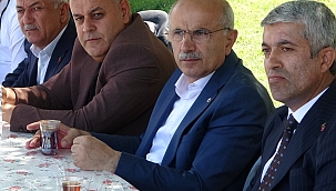 Başkan Er: "Sorunları tek tek bertaraf ediyoruz" 