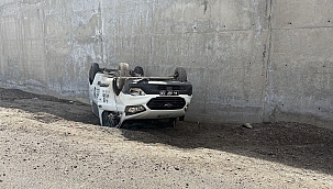 Akçadağ Belediyesi’ne ait hafif ticari araç devrildi: 1 yaralı 