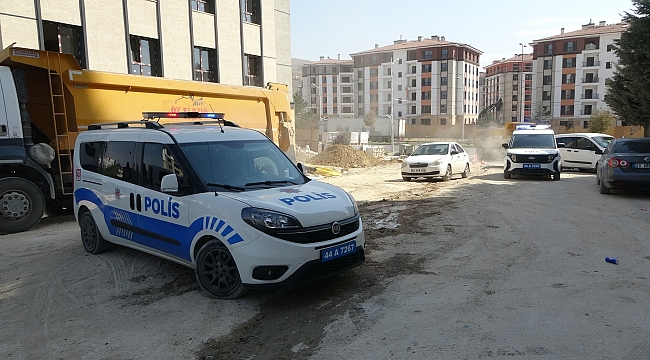 İnşaatta düşen genç öldü 