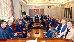 Akçadağ Belediye Başkanı Ulutaş'tan Vali Küçük'e ziyaret 