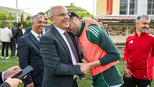 Başkan Er'den Malatya Yeşilyurtspor'a Moral Ziyareti 