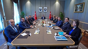Turgut Özal Tıp Merkezi’nin İhtiyaçları Cumhurbaşkanı Yardımcısı Cevdet Yılmaz’a Aktarıldı 