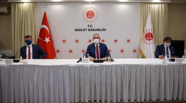 "Adaletin temeli savunmadır"