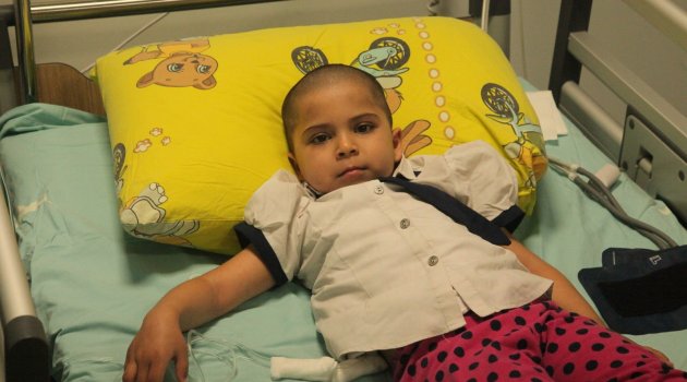 Afgan çocuğa Malatya'da ilik nakli