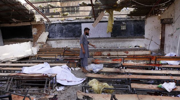 Afganistan'da intihar saldırısı: 25 ölü