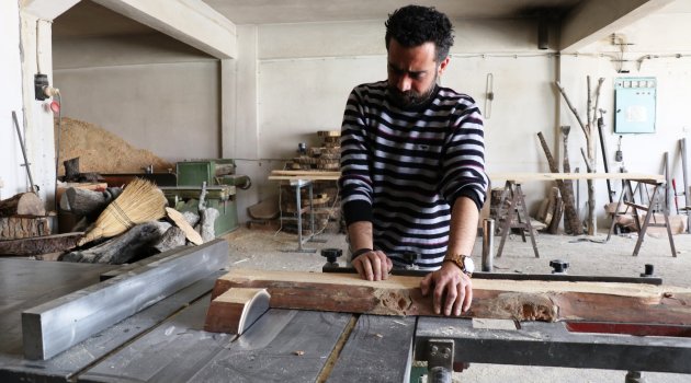 Ağaçlardan sanat eseri yapılıyor