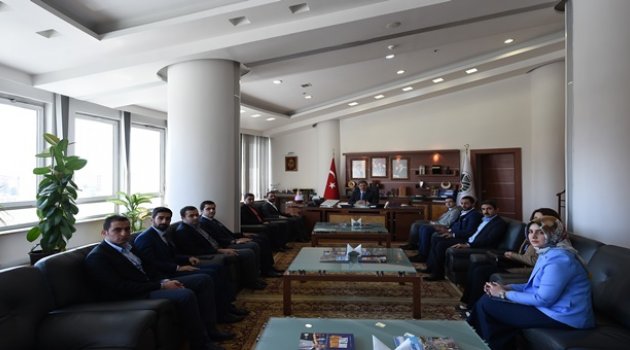 Ak Parti Gençlik Kolları'ndan Başkan Çakır'a Ziyaret