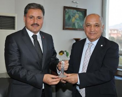  AKAR'DAN BAŞKAN ÇAKIR'A ZİYARET
