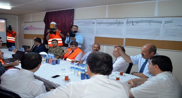 Akçadağ Karahan Tünelinde Işık Göründü