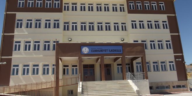 Akçadağ Kaymakamlığından Eğitime destek !