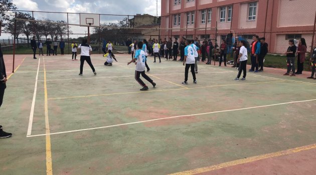 Arguvan'da spor turnuvası düzenlendi