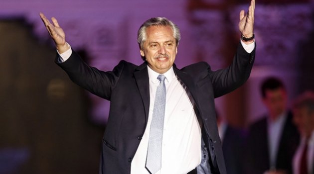 Arjantin'in yeni devlet başkanı görevi devraldı